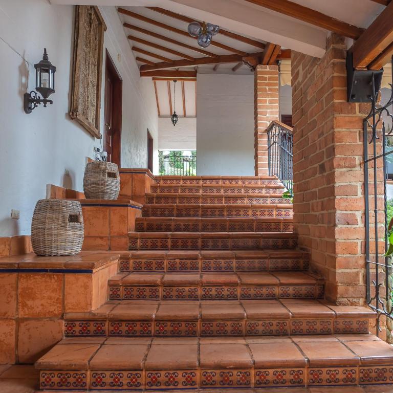 Premium Mansion in El Poblado Nightclub, Maid & Pool - Casa de 7 dormitorios - 9