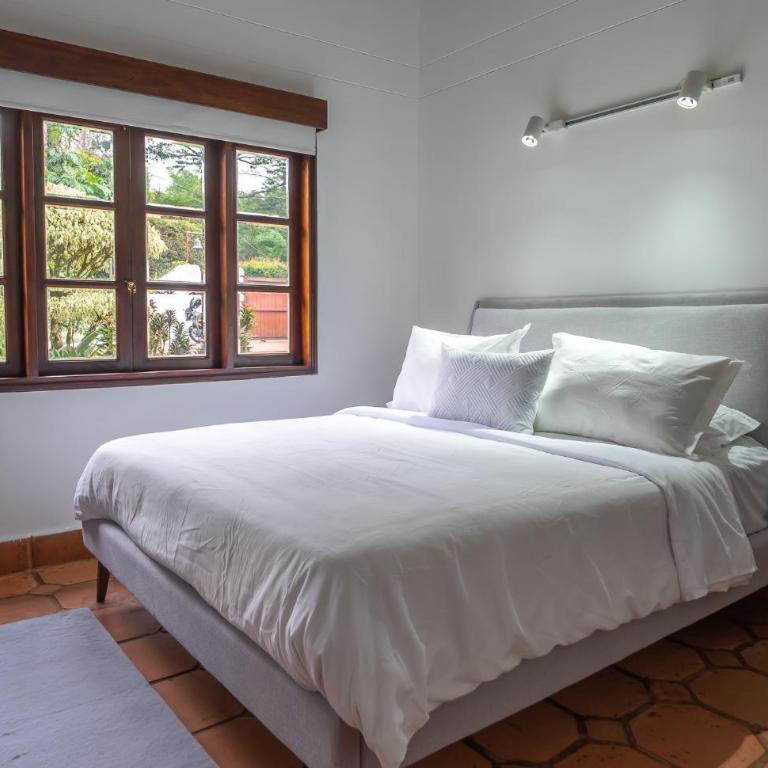 Premium Mansion in El Poblado Nightclub, Maid & Pool - Casa de 7 dormitorios - 32