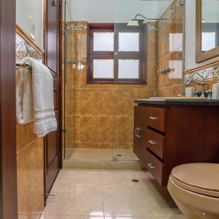 Premium Mansion in El Poblado Nightclub, Maid & Pool - Casa de 7 dormitorios - 46