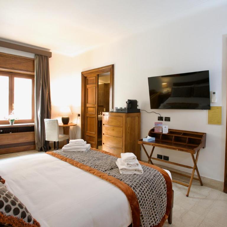 St. Peter' Six Rooms & Suites - Camera Tripla - 7