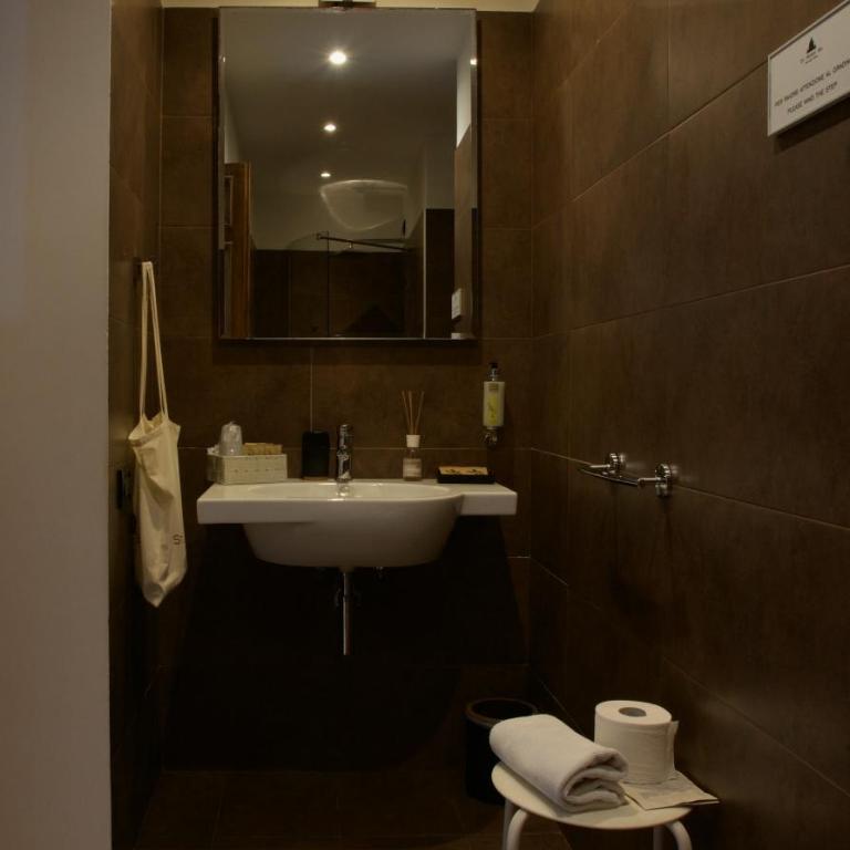 St. Peter' Six Rooms & Suites - Camera Tripla - 4