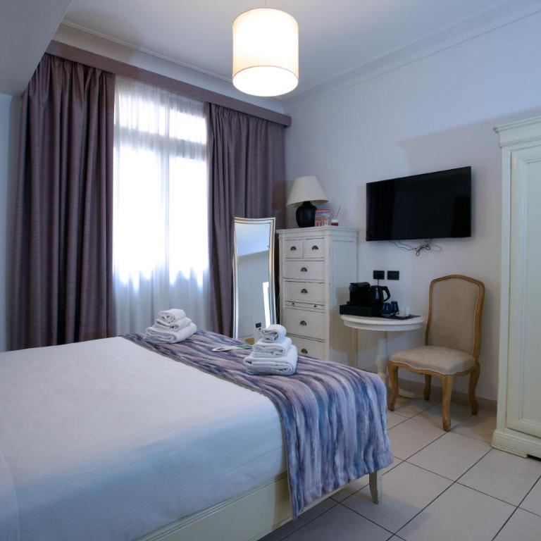 St. Peter' Six Rooms & Suites - Camera Matrimoniale - 2
