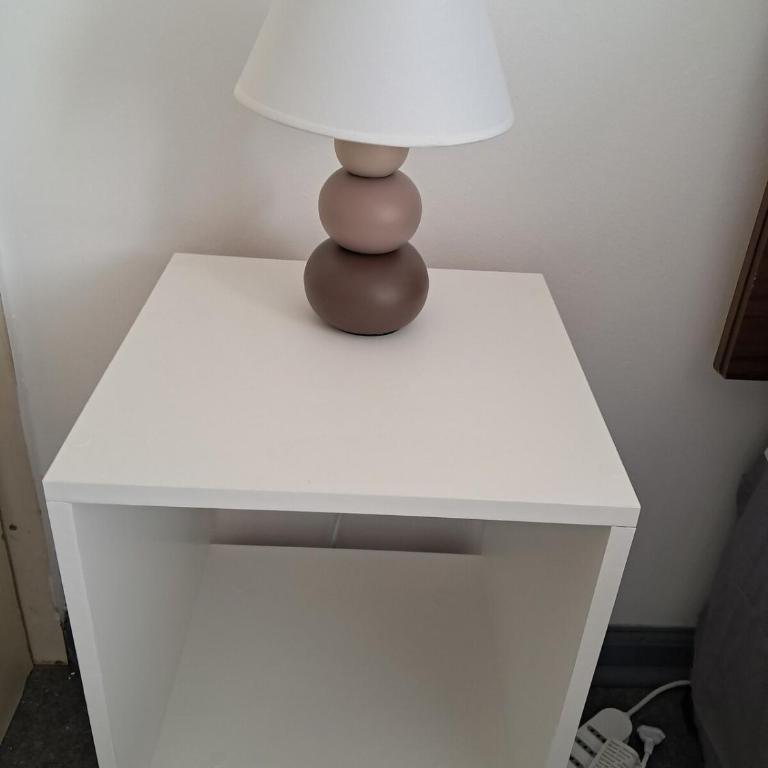 Departamento tipo estudio, cercano al Movistar Arenas y Teatro Caupolican - Apartamento de 1 dormitorio - 13