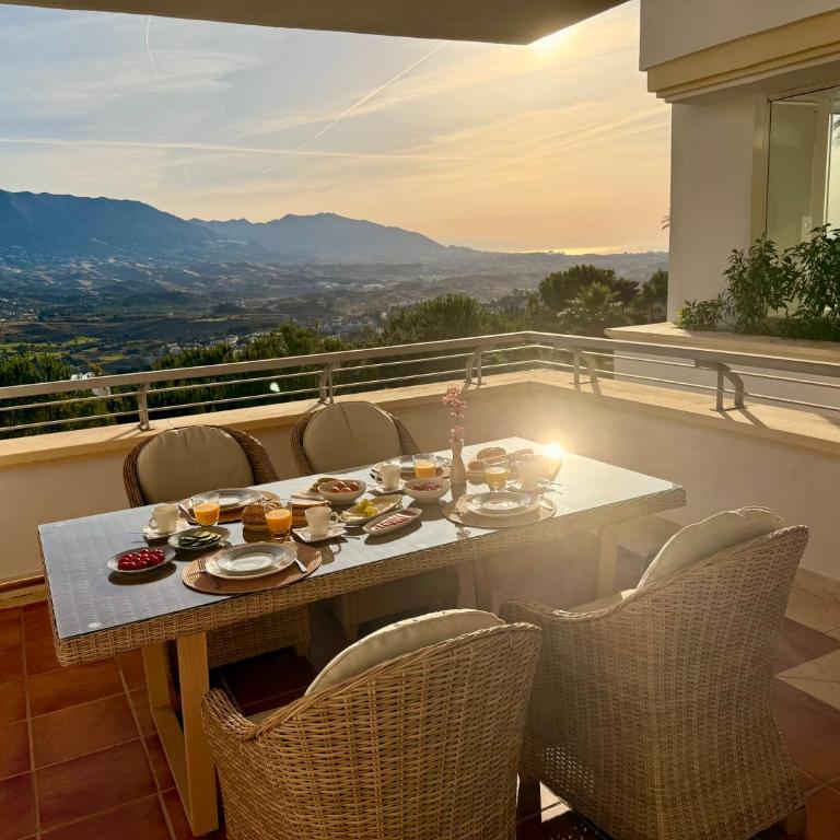 Beautiful luxurious 2 bedroom apartment with a breathtaking view at La Cala Golf - Apartamento de 2 dormitorios - 35