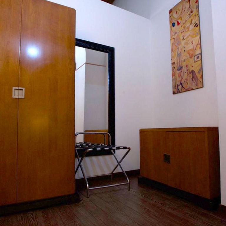 St. Peter' Six Rooms & Suites - Camera Tripla - Edificio Separato - 5