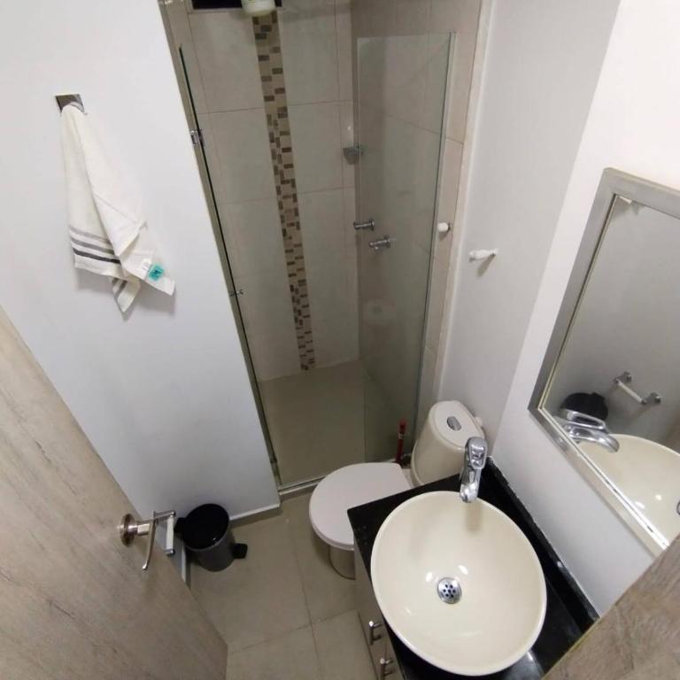Apartaestudio Ofisuite-Medellin - One-Bedroom Apartment - 2