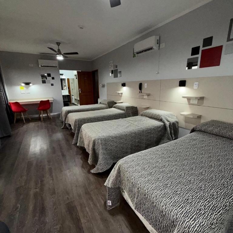 Hotel Escala Uno - Premium Quadruple Room - 2