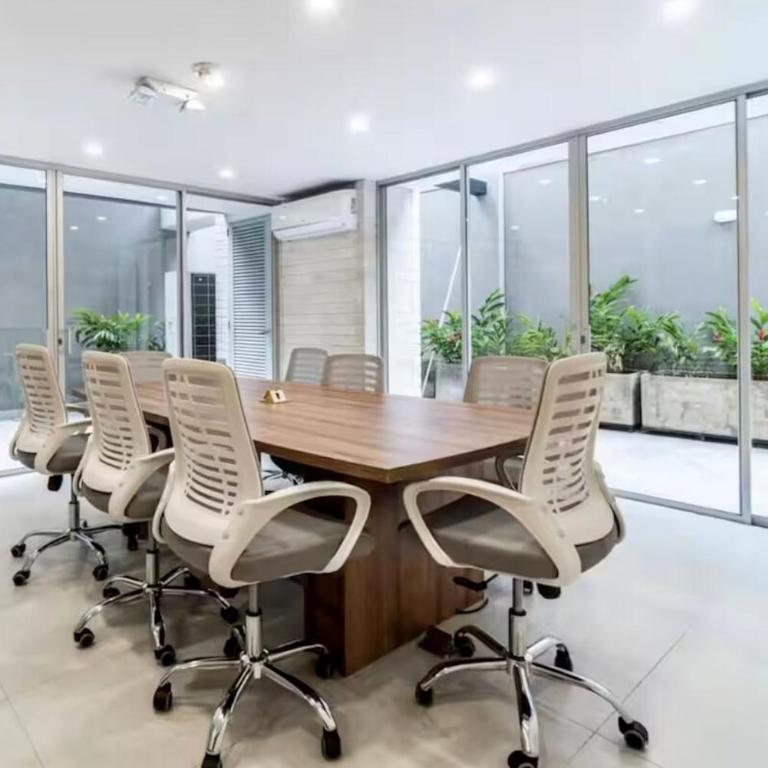 Modern Bright 2BR-2BA-Fast Wi-Fi -Pool&Balcony - Apartamento de 2 dormitorios - 25