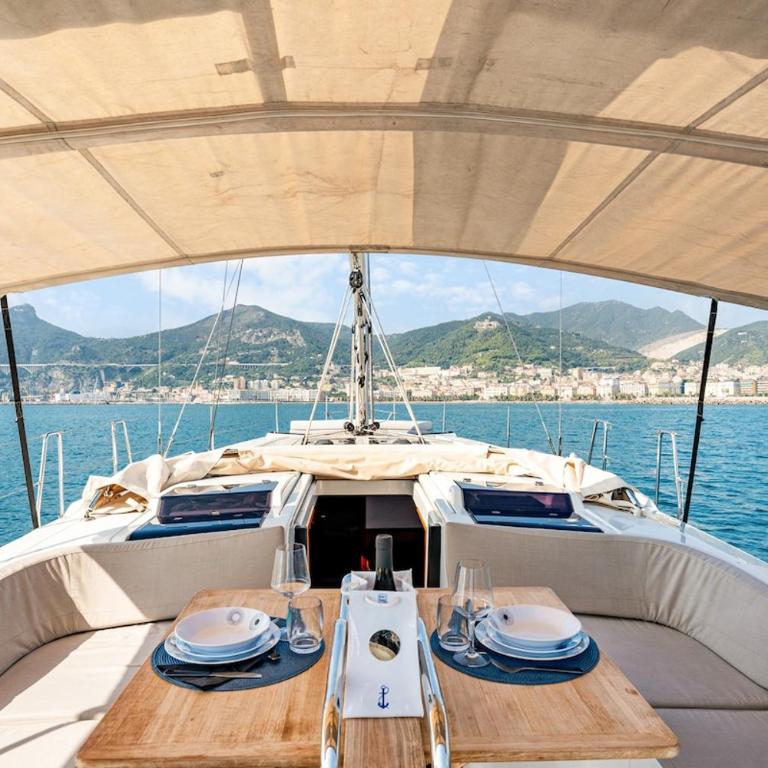 Capri Positano Amalfi Coast Sail - Casa Mobile - 16