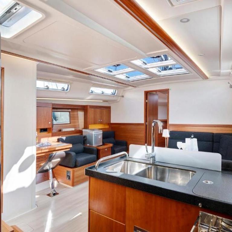 Capri Positano Amalfi Coast Sail - Casa Mobile - 21