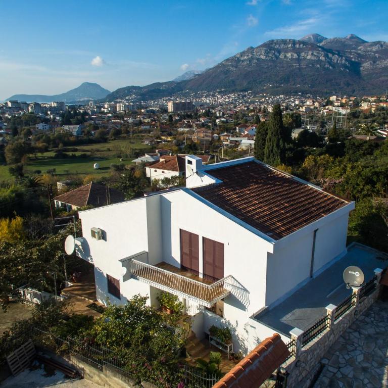 Orange tree residency - Sea & mountain panorama - Apartman sa 2 Spavaće Sobe, Terasom i Pogledom na More - 14