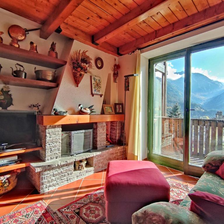 Rifugio Di Luce con 3 Camere Garage e fermata Skibus a 3 minuti dalle piste - Apartment mit 3 Schlafzimmern und Bergblick - 1