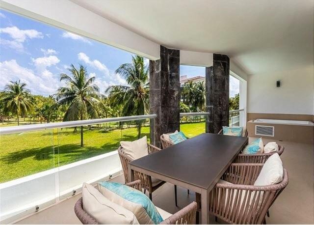 Condo beach front 2BR 3BATH Family BIG pool Jacuzzi Tenis Gym Spa - Apartamento de 2 dormitorios - 42