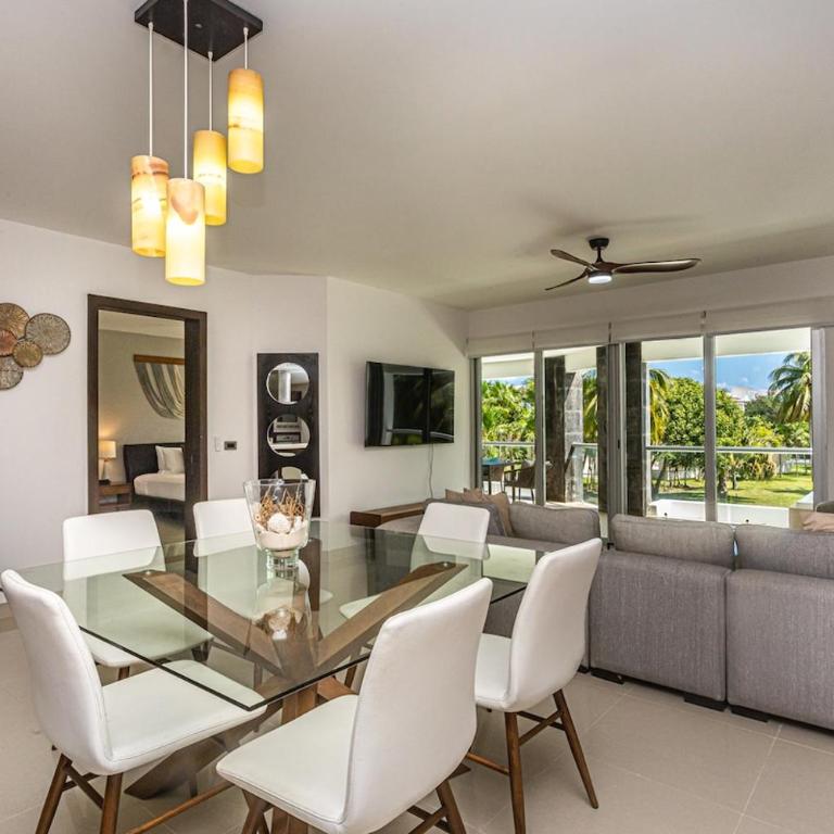 Condo beach front 2BR 3BATH Family BIG pool Jacuzzi Tenis Gym Spa - Apartamento de 2 dormitorios - 48