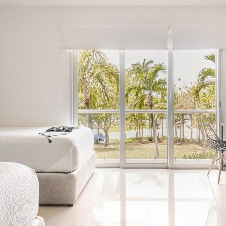 Condo beach front 2BR 3BATH Family BIG pool Jacuzzi Tenis Gym Spa - Apartamento de 2 dormitorios - 54