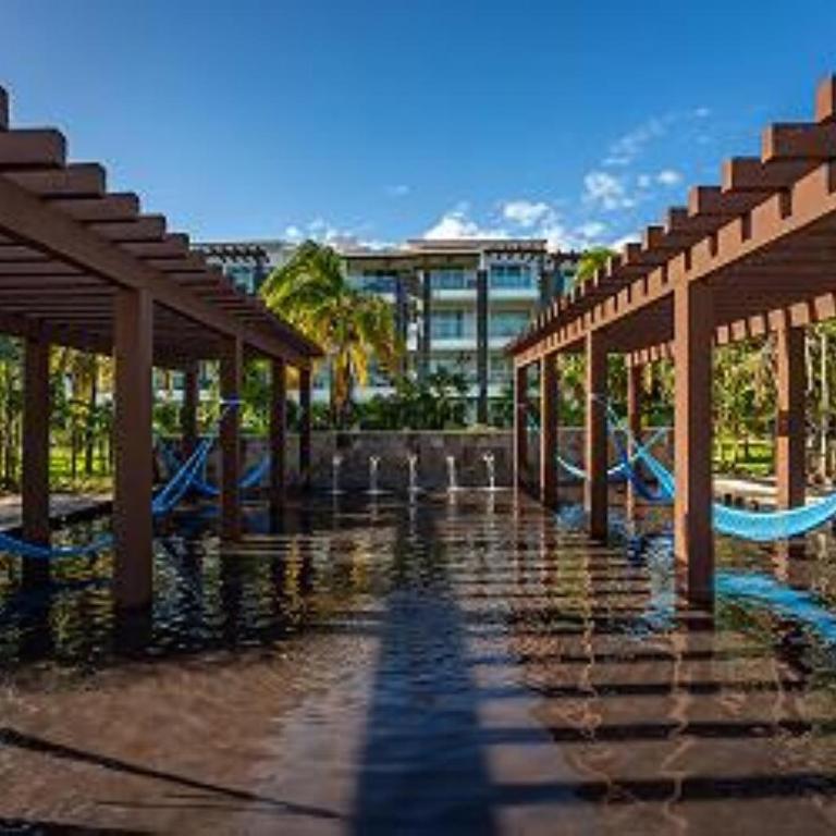 Condo beach front 2BR 3BATH Family BIG pool Jacuzzi Tenis Gym Spa - Apartamento de 2 dormitorios - 56