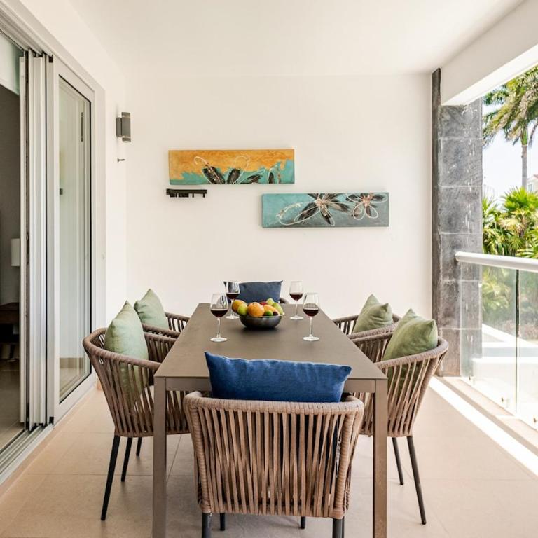 Condo beach front 2BR 3BATH Family BIG pool Jacuzzi Tenis Gym Spa - Apartamento de 2 dormitorios - 9
