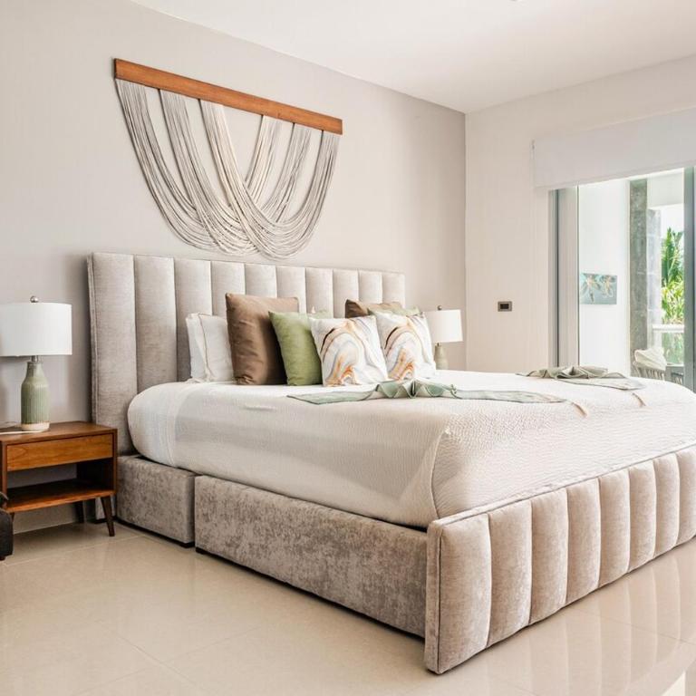 Condo beach front 2BR 3BATH Family BIG pool Jacuzzi Tenis Gym Spa - Apartamento de 2 dormitorios - 2