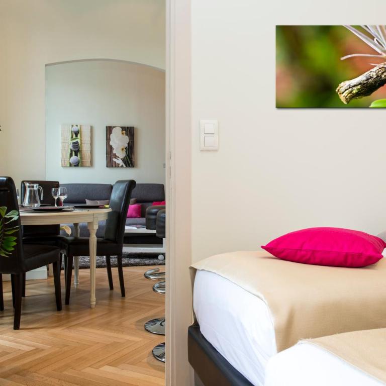 Aston - Appartement Centre Ville Massena - Appartement 2 Chambres avec Balcon - 6