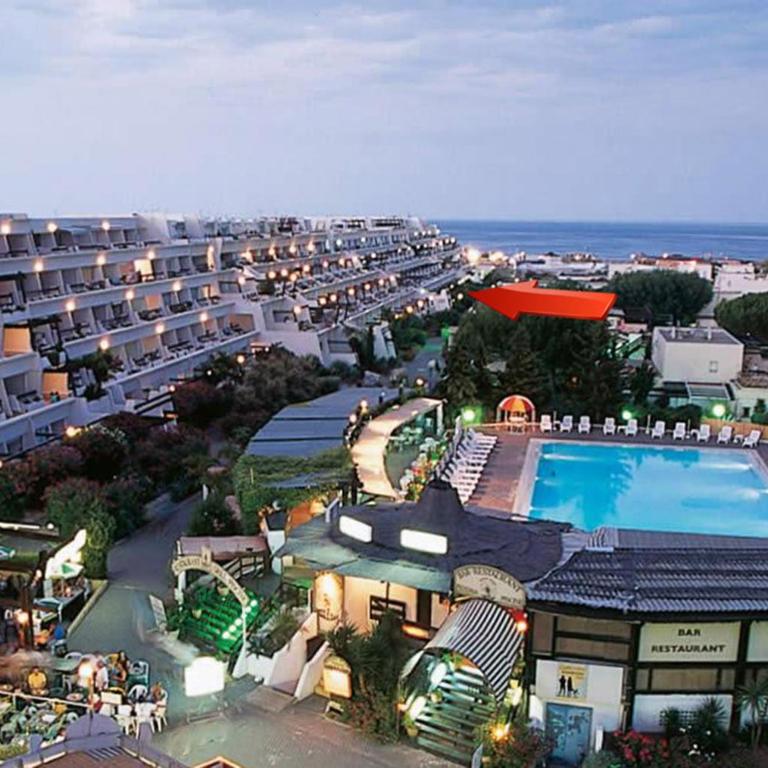 CapSexy Port Nature BDSM Naturist Village - Apartment with Terrace - 7