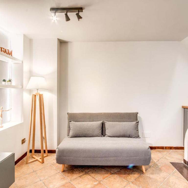 Link Campus Apartment - One-Bedroom Apartment - 4