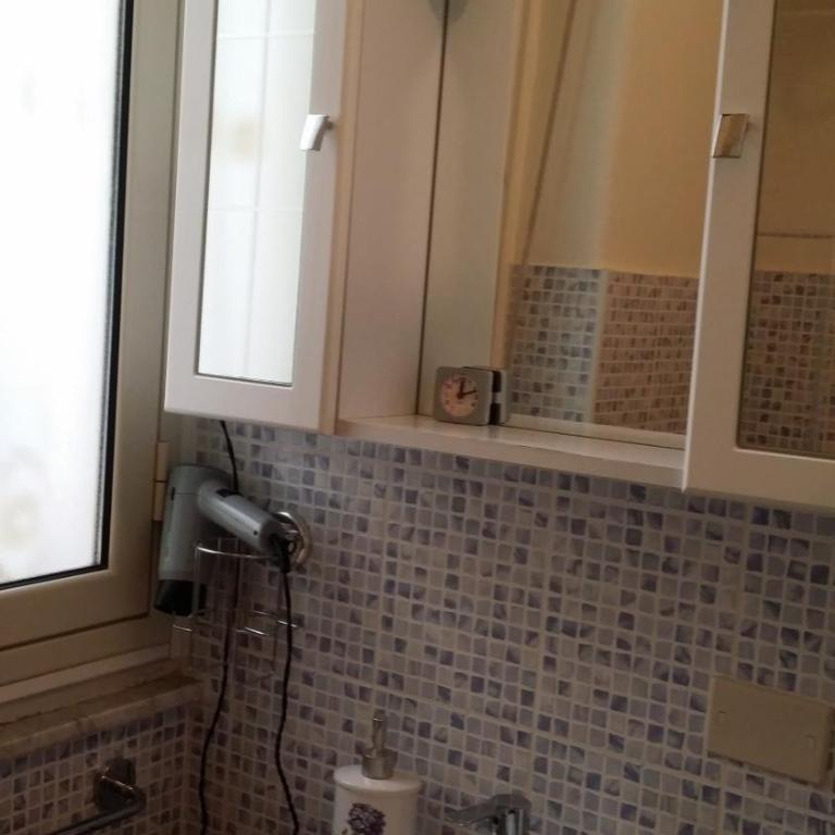 B&B Casa Valeria - Double Room with Private Bathroom - 9