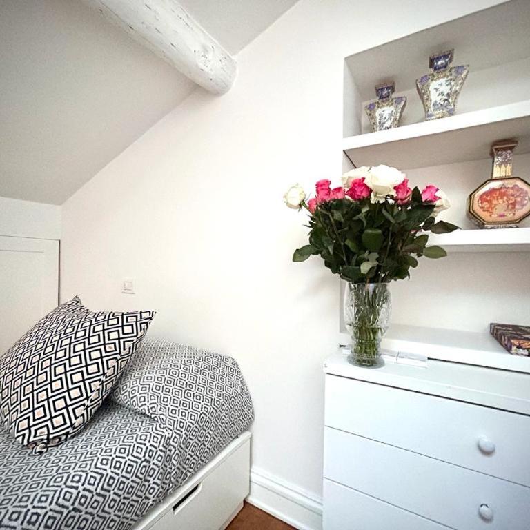 Castello San Felice - Appartamento con 3 Camere da Letto - Piano Alto - 63