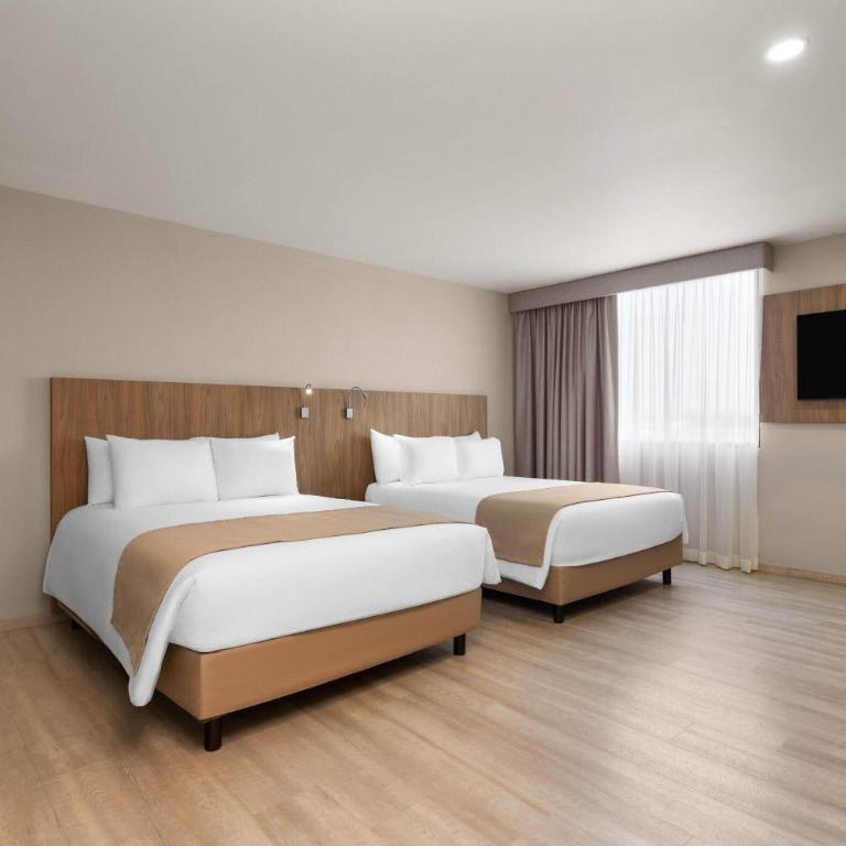 Wyndham Garden Mazatlan Marina - Tree-Bedroom Suite - Non-Smoking - 3