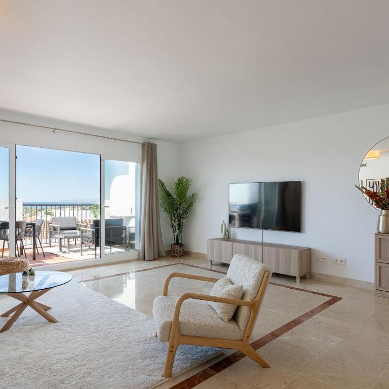 Luxurious penthouse with mountain and sea view 422 - Apartamento de 2 dormitorios - 9