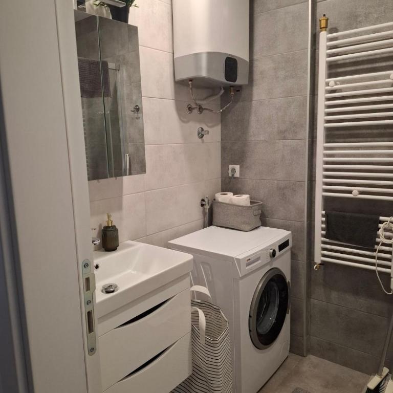 Apartman Astra - Apartman sa 1 Spavaćom Sobom - 2