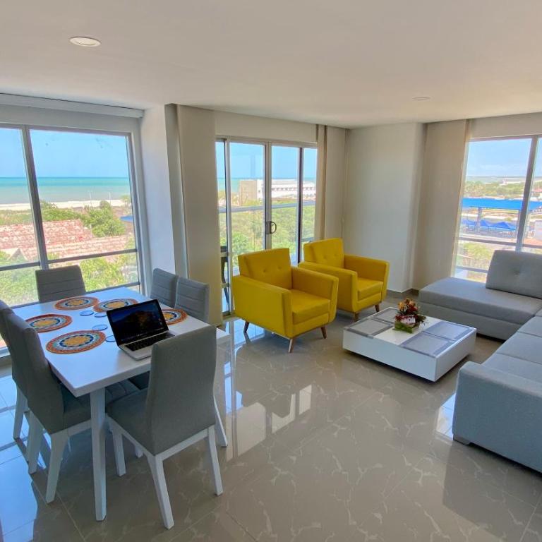 Excepcional apartamento a pasos del mar con piscina - Apartamento de 3 dormitorios - 3