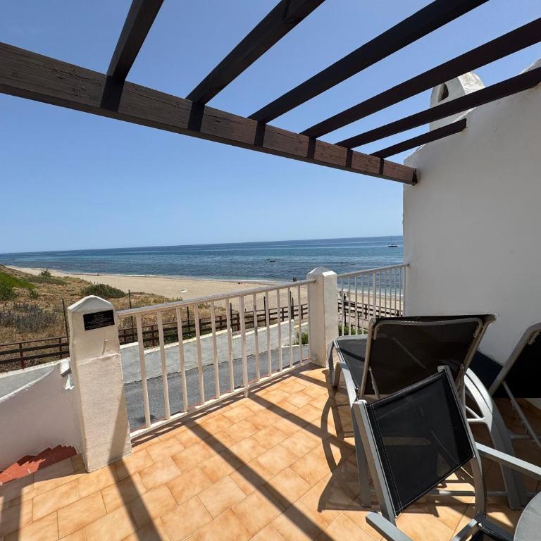 Macdonald Leila Playa Resort - Apartamento Clásico de 1 dormitorio con terraza y vistas al mar - 4