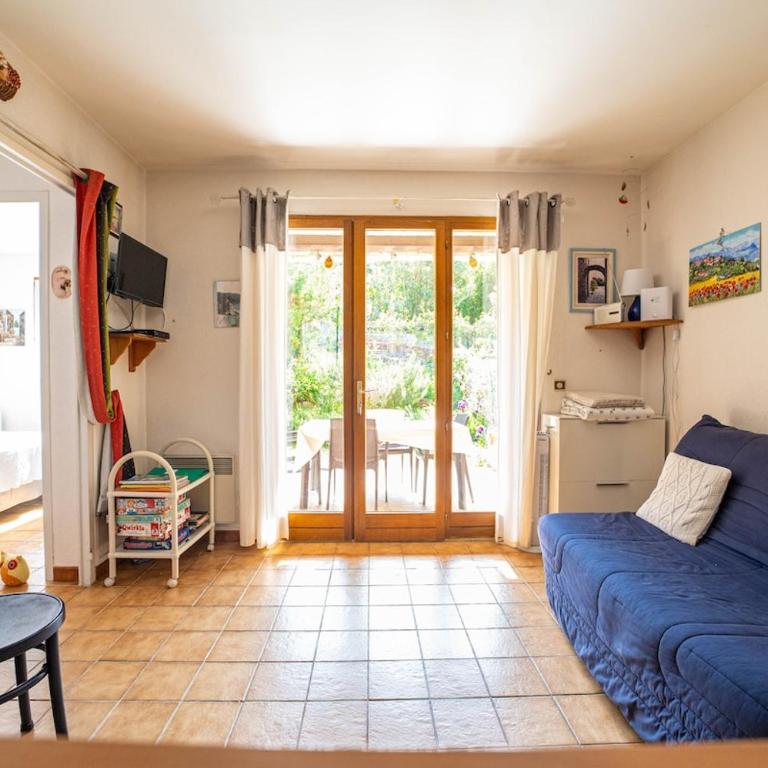 Le Mazet des Criques Charm and Beach 2 Steps Away - Two-Bedroom Apartment - 9