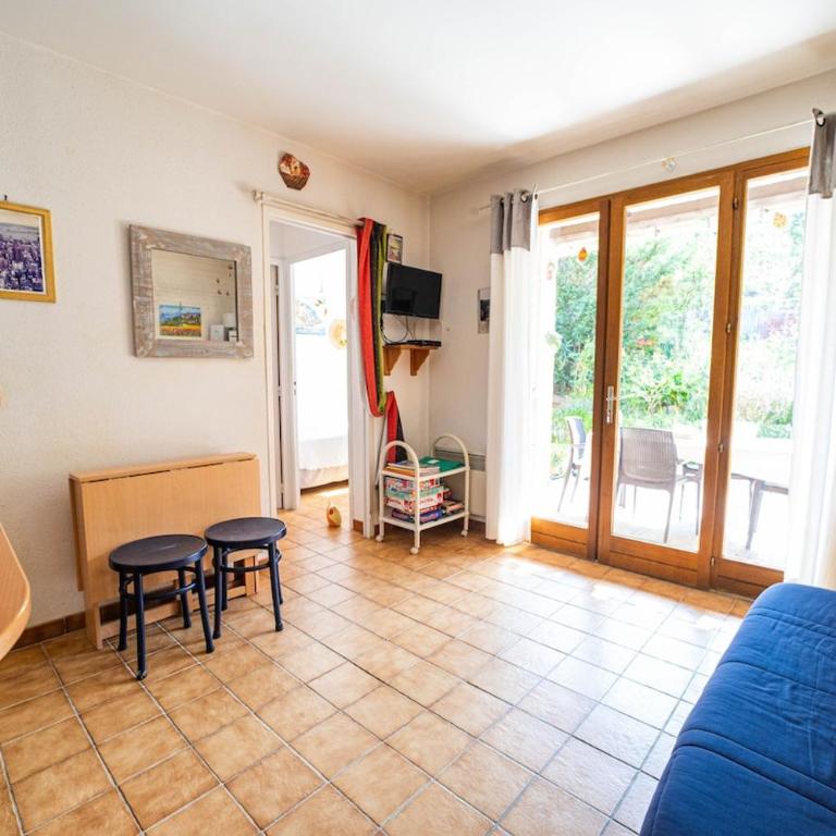 Le Mazet des Criques Charm and Beach 2 Steps Away - Two-Bedroom Apartment - 20