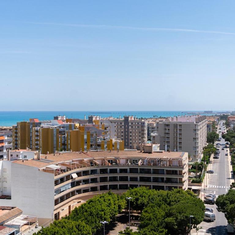 Seaview Apartment in Canet with Rooftop Pool - Apartment mit 2 Schlafzimmern - 3