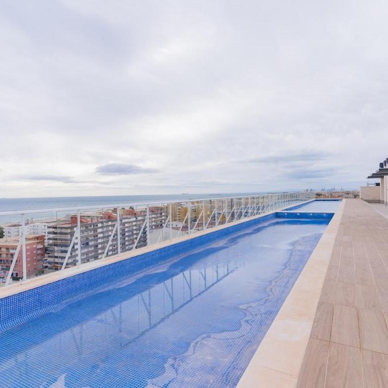 Seaview Apartment in Canet with Rooftop Pool - Apartment mit 2 Schlafzimmern - 26