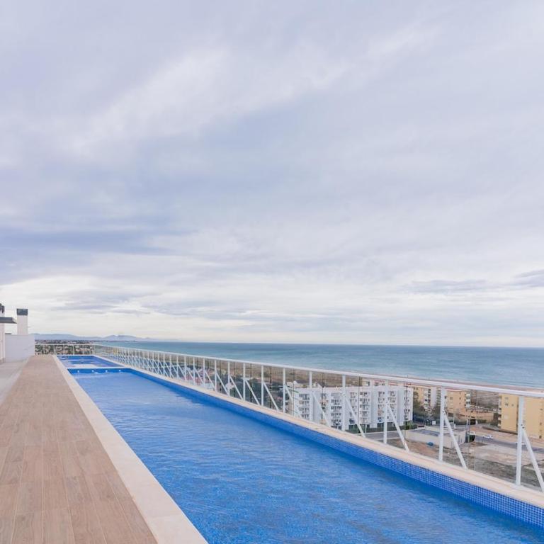 Seaview Apartment in Canet with Rooftop Pool - Apartment mit 2 Schlafzimmern - 30
