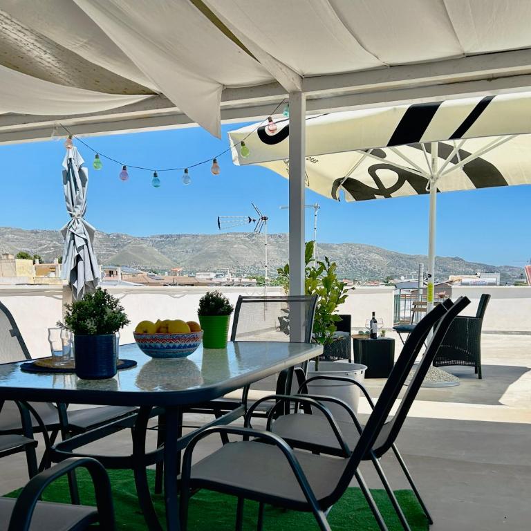 Blue Space 50 meters from the sandy beach, parking & wifi - Casa con 2 Camere da Letto - 39