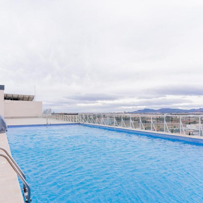 Seaview Apartment in Canet with Rooftop Pool - Apartment mit 2 Schlafzimmern - 35
