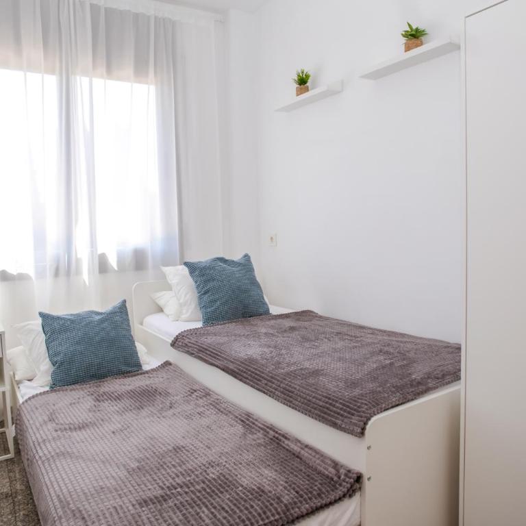 AL45 - Apartamento en segunda línea de mar Fenals - Apartamento de 2 dormitorios - 5