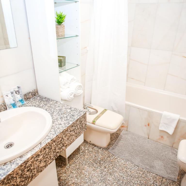 AL45 - Apartamento en segunda línea de mar Fenals - Apartamento de 2 dormitorios - 7