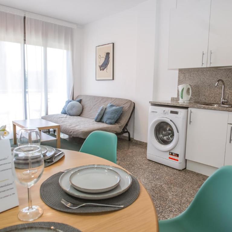 AL45 - Apartamento en segunda línea de mar Fenals - Apartamento de 2 dormitorios - 3