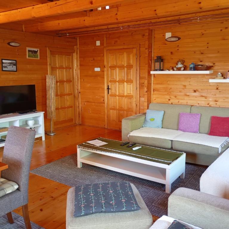 Boskovica Brvnare - Three-Bedroom Chalet - 13