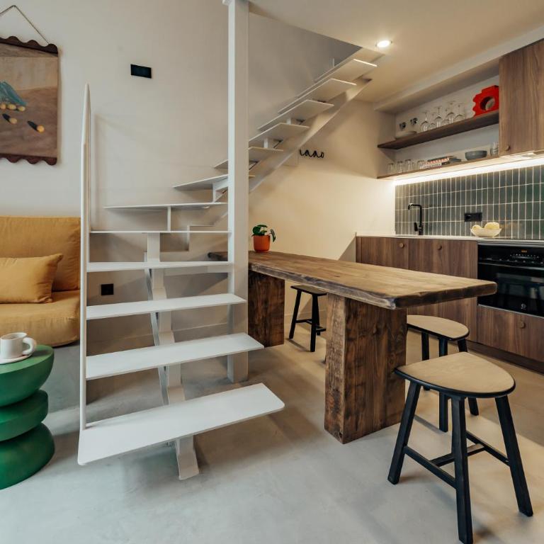The Atelier Lofts - Studio - Split Level - 9
