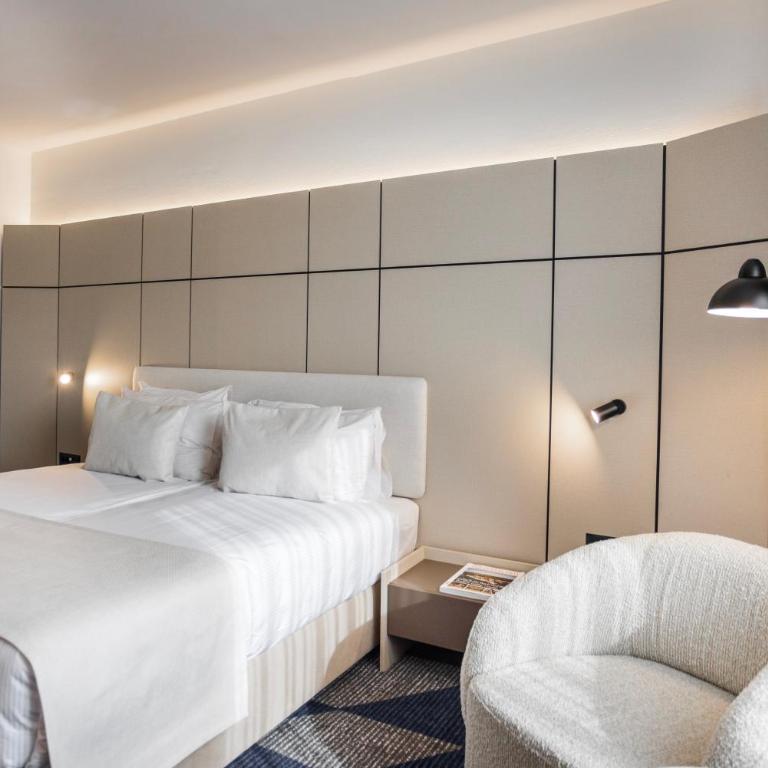 Hotel Holiday - Superior Soba s King-sajz Krevetom - 3