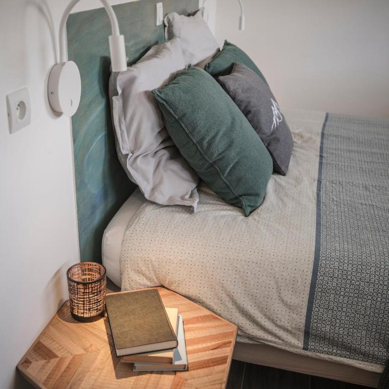Venez Chez Vous - Aux Premières Loges Appartement Pieds dans l'eau - Apartment - 10