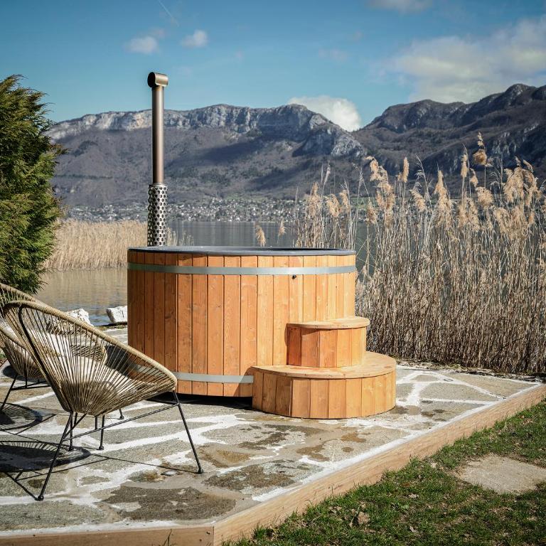 Venez Chez Vous - Aux Premières Loges Appartement Pieds dans l'eau - Apartment - 3