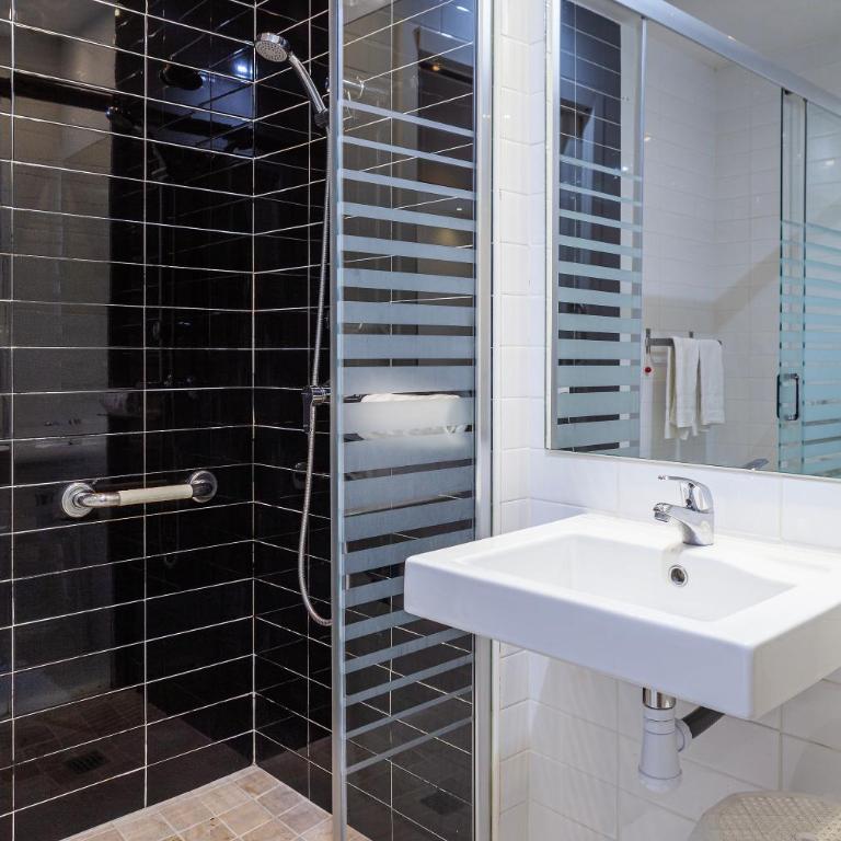 Hotel Olympia Universidades - Standard Double or Twin Room (2 Adults) - 9