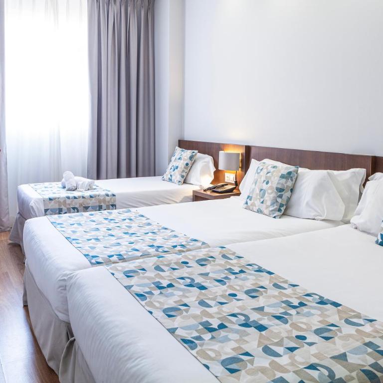 Hotel Olympia Universidades - Standard Triple Room (3 Adults) - 12