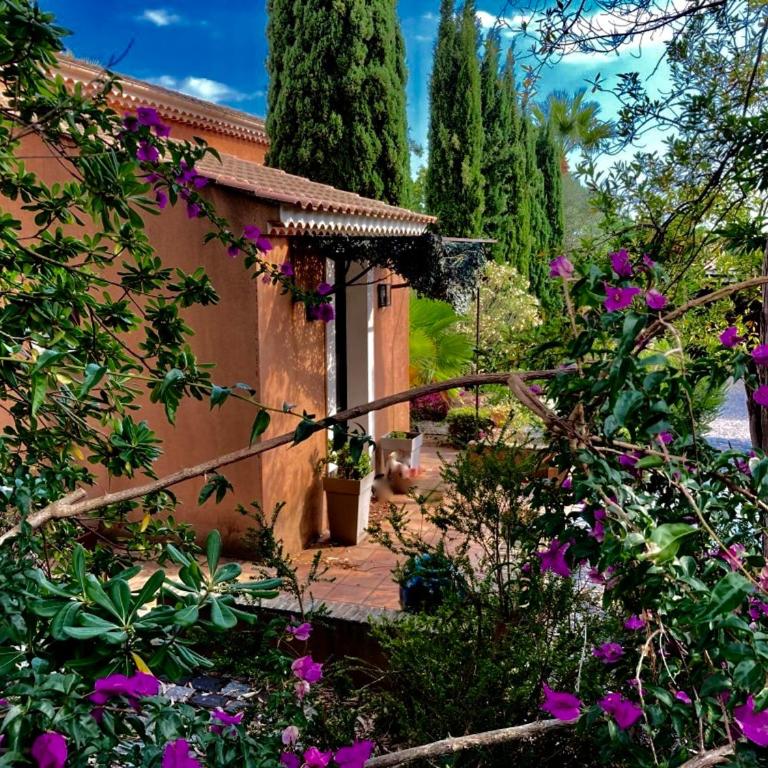 Villa spacieuse à Carqueiranne pour 10 pers, proche mer - FR-1-599-120 - Maison de Vacances - 2